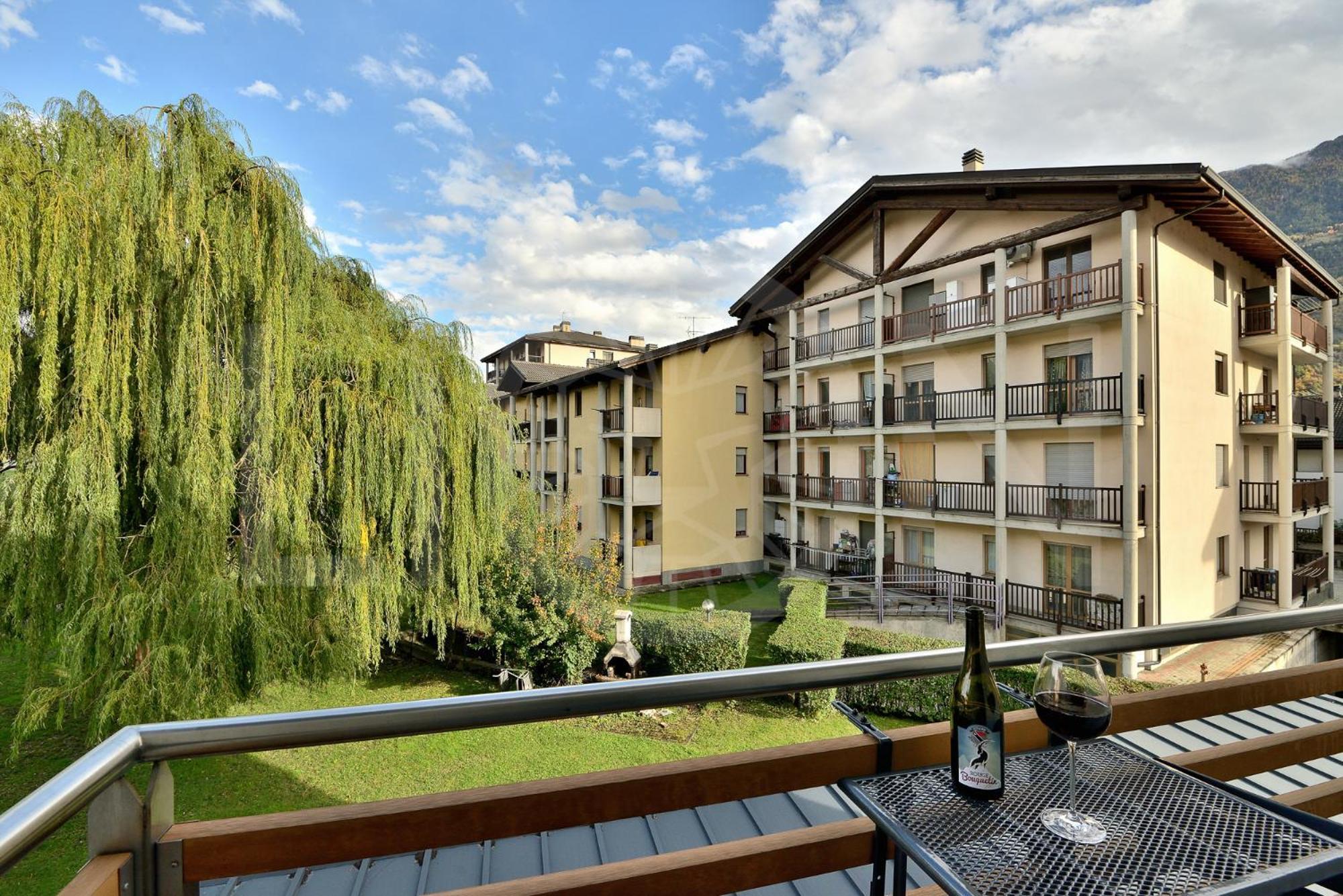 Le Lion-Appartamento Voison Aosta Esterno foto